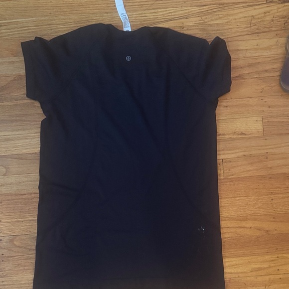 Lululemon Athletica Black Crew Neck Tee - Picture 5 of 6